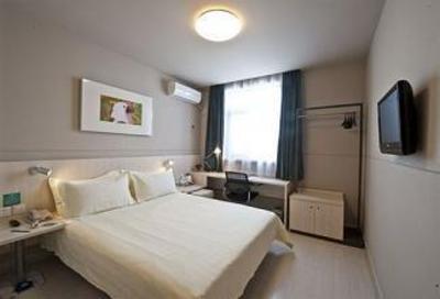 фото отеля Jinjiang Inn Zibo Liuquan Road