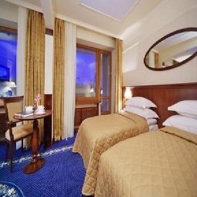 фото отеля Mistral Hotel and Spa