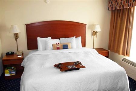 фото отеля Hampton Inn and Suites Denver-Cherry Creek