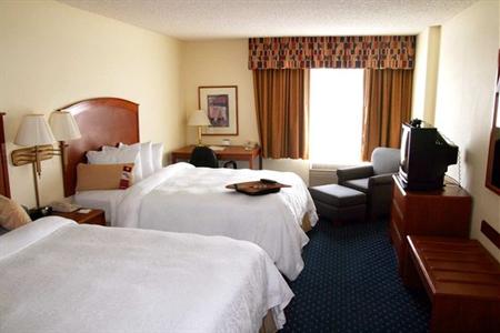 фото отеля Hampton Inn and Suites Denver-Cherry Creek