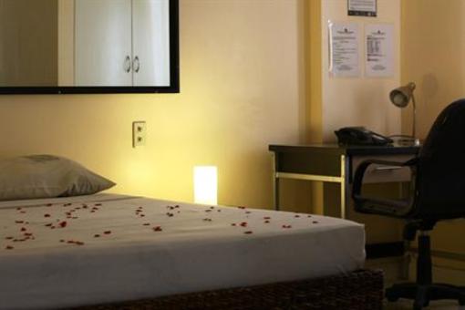 фото отеля SDR Mactan Serviced Apartments