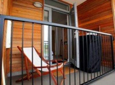 фото отеля Plymouth Serviced Holiday Apartment- Phoenix Quay