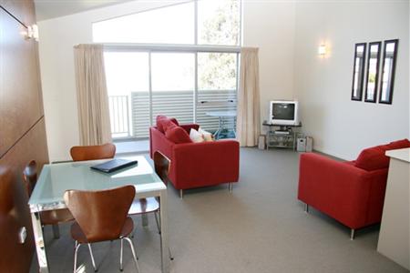 фото отеля Oceans Resort Whitianga
