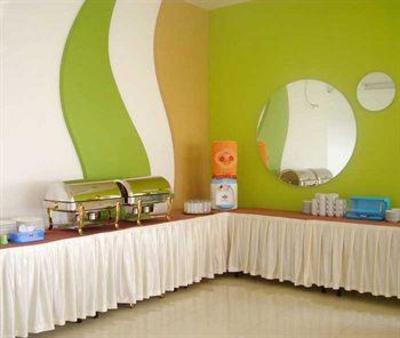 фото отеля Dewarna Hotels Sutoyo