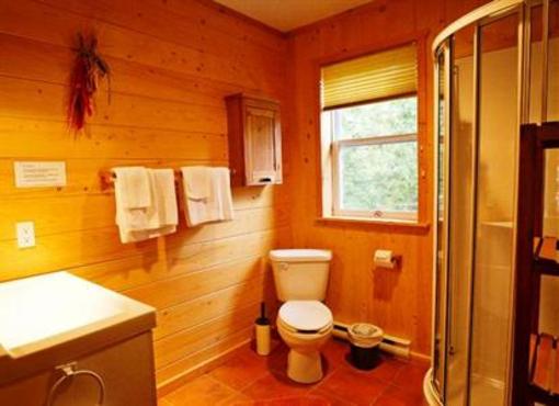 фото отеля Chalets Hotel et Spa Temikami