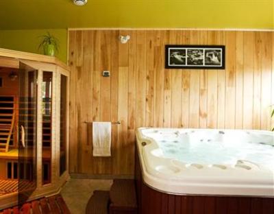 фото отеля Chalets Hotel et Spa Temikami