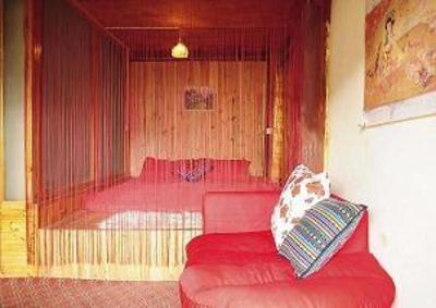 фото отеля Swallow's Nest Hostel