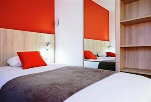 фото отеля Kyriad Douai