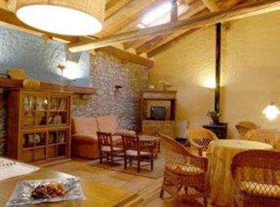 фото отеля Hostal Almadiero