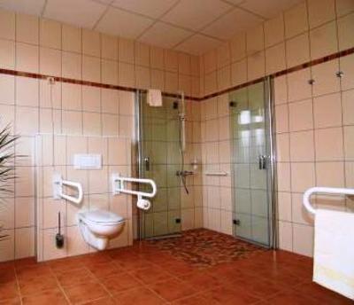 фото отеля Land-Gut-Hotel Seeblick