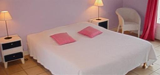 фото отеля La Sapiniere Hotel Saint-Laurent-sur-Mer