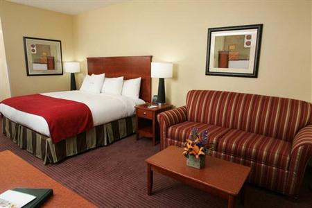 фото отеля Doubletree Hotel Holland