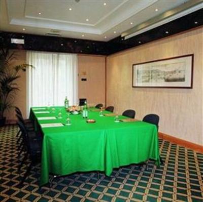 фото отеля Grand Hotel Oriente