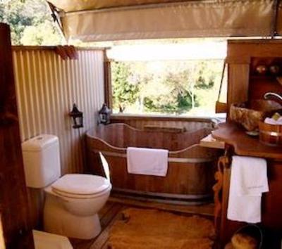 фото отеля Silk Pavilions Bed & Breakfast Mt Burrell