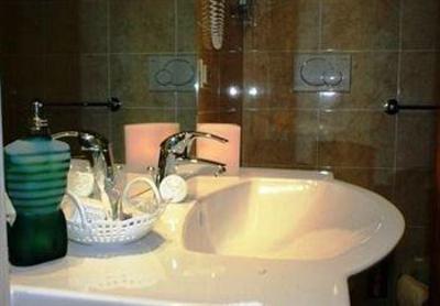 фото отеля Ni Hotel La Villa