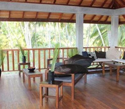 фото отеля Sanjis The Seaside Cabanas Hotel Tangalle