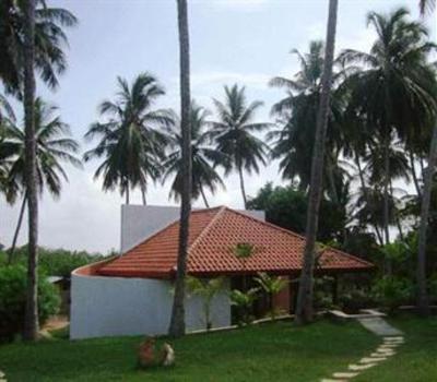 фото отеля Sanjis The Seaside Cabanas Hotel Tangalle