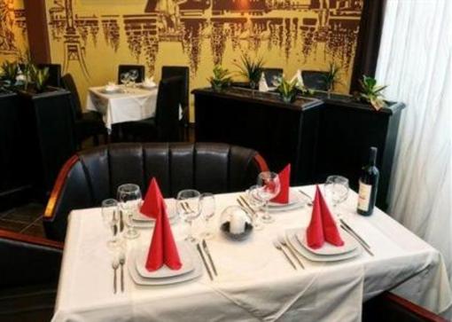 фото отеля Garni Hotel Hamburg