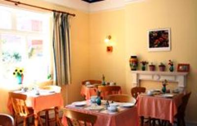 фото отеля Harlequin Guest House