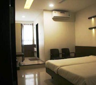фото отеля Hotel Girnar