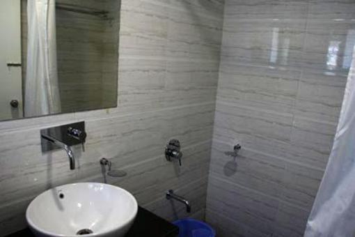 фото отеля Hotel Girnar
