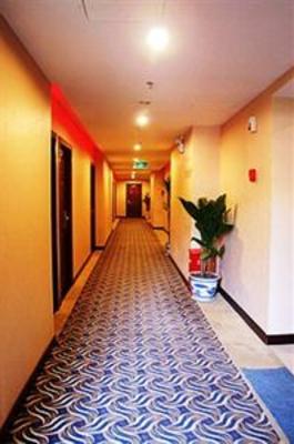 фото отеля Ruitian Business Hotel