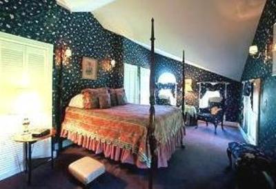 фото отеля William Seward Inn