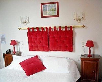фото отеля Logis Hotel Le Relais De La Poste