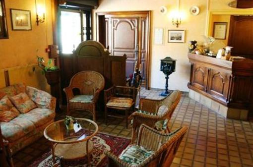фото отеля Auberge Le Monastere
