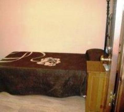 фото отеля Hostal Alcarayon Pilas