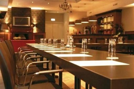 фото отеля Hotel Restaurant St-Lambert