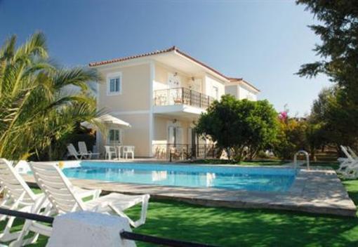 фото отеля Dryoussa Apartments Pythagoreio