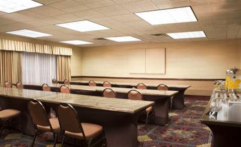 фото отеля Embassy Suites Flagstaff