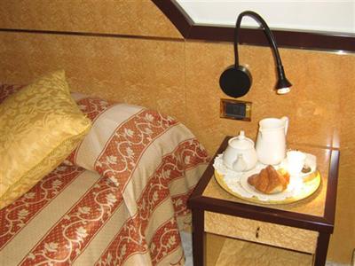 фото отеля Hotel Corona Cuvio