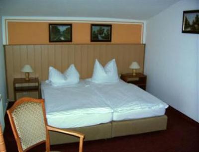 фото отеля Hotel Karolin