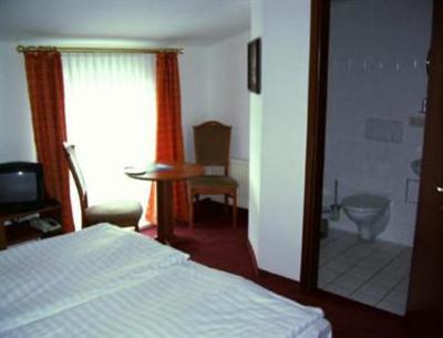 фото отеля Hotel Karolin