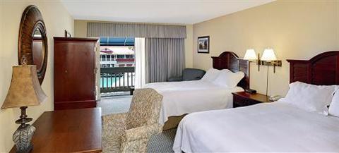фото отеля Shem Creek Inn