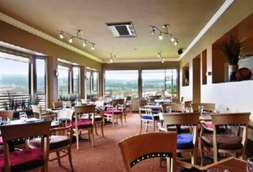 фото отеля Overlander Hotel