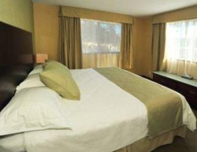 фото отеля Overlander Hotel