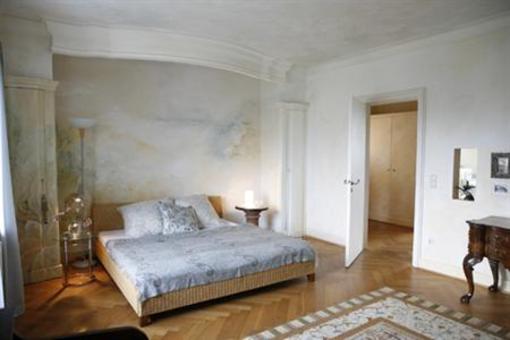 фото отеля Bonnhouse Apartments