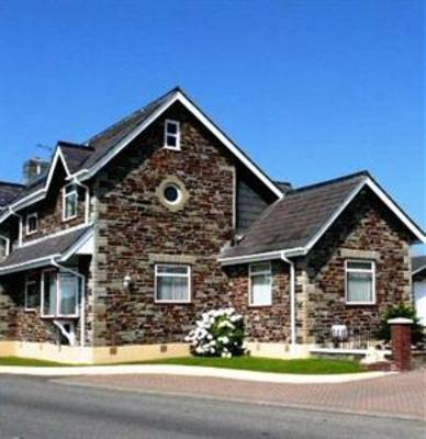 фото отеля Greystone Pool B&B Looe