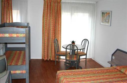 фото отеля Residence Les Baladines Thonon-les-Bains