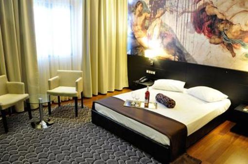 фото отеля Gallery Art Hotel