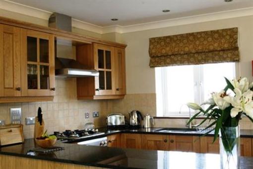 фото отеля The Beach House Apartments Newquay