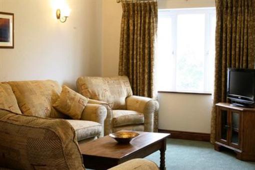 фото отеля The Beach House Apartments Newquay