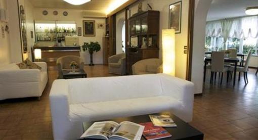 фото отеля Hotel Miramonti Massa