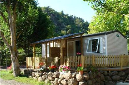 фото отеля Camping La Cle des Champs