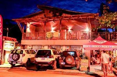 фото отеля Cafe Playa Negra Restaurant & Hotel