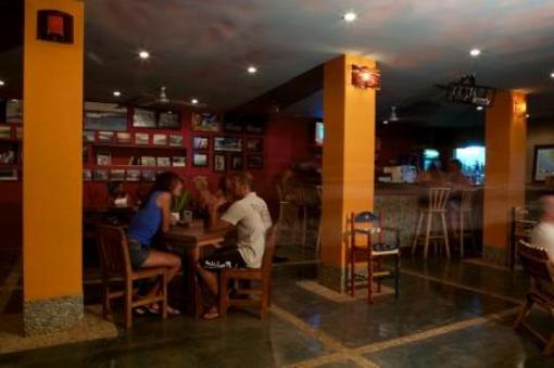 фото отеля Cafe Playa Negra Restaurant & Hotel