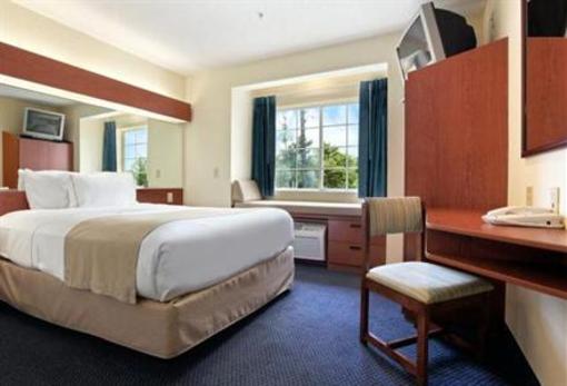 фото отеля Rincon Inn and Suites